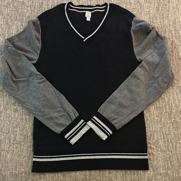 Tristan Other - Tristan Men's V-Neck Sweater - Black with Gray Sleeves